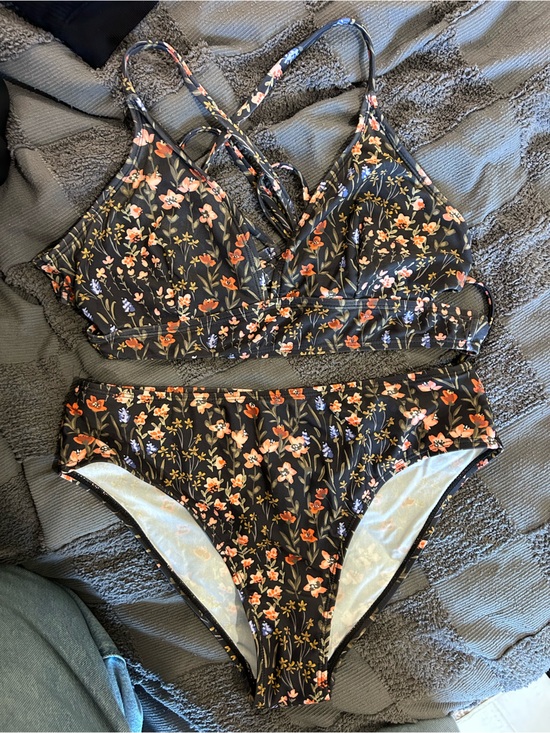 Cupshe Other - Strappy Back Black Floral CupShe Bikini